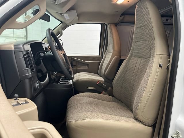 New 2026 Chevrolet Express 3500 Extended w/ Driver Convenience Package RWD image 6