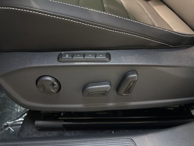 New 2026 Volkswagen Jetta SEL image 15