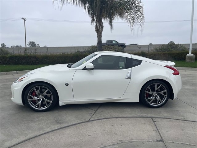 Used 2016 Nissan 370Z w/ Sport Package image 5