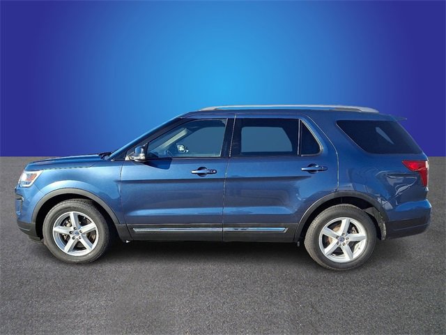 Used 2018 Ford Explorer XLT w/ Equipment Group 201A image 7