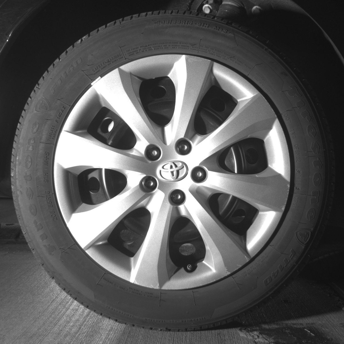 Used 2025 Toyota Corolla LE FWD image 15