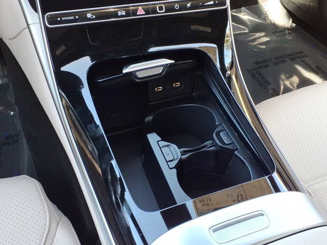 New 2026 Mercedes-Benz C 300 4MATIC Sedan image 7