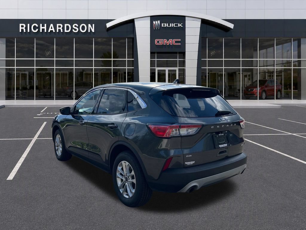 Used 2020 Ford Escape SE AWD/4WD image 3