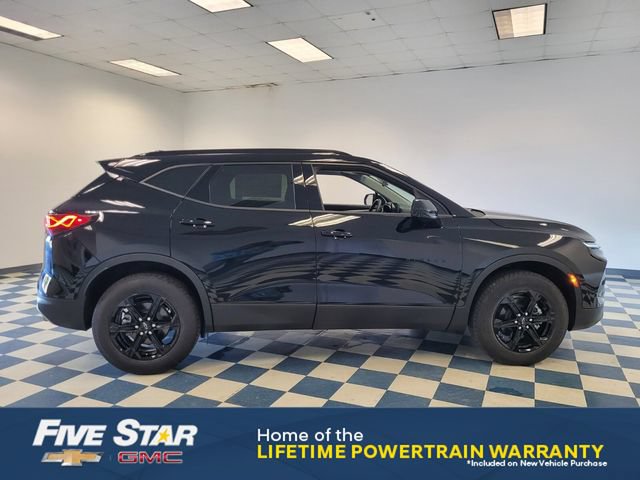 New 2026 Chevrolet Blazer LT w/ Midnight/Sport Edition FWD image 8