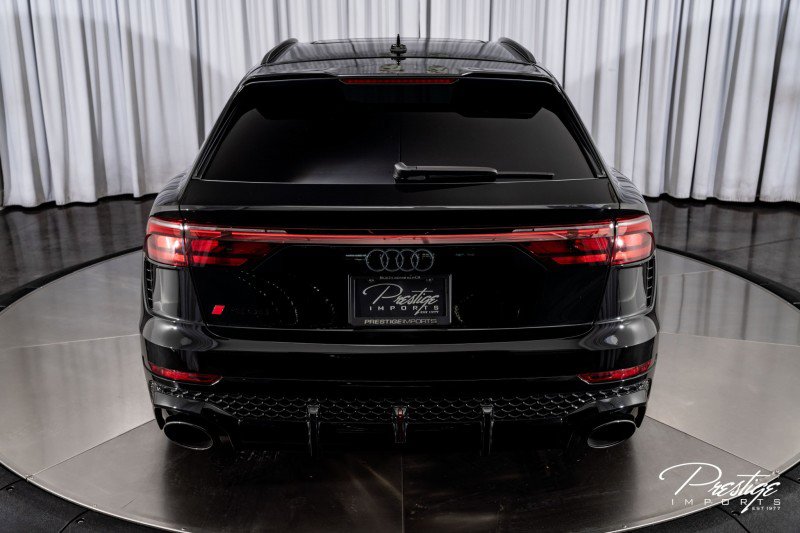 Used 2025 Audi RS Q8 performance image 16