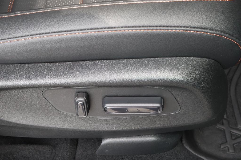 Used 2026 Honda CR-V Sport Touring image 41