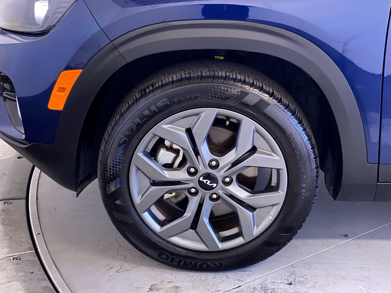Certified 2026 Kia Seltos LX AWD/4WD image 12