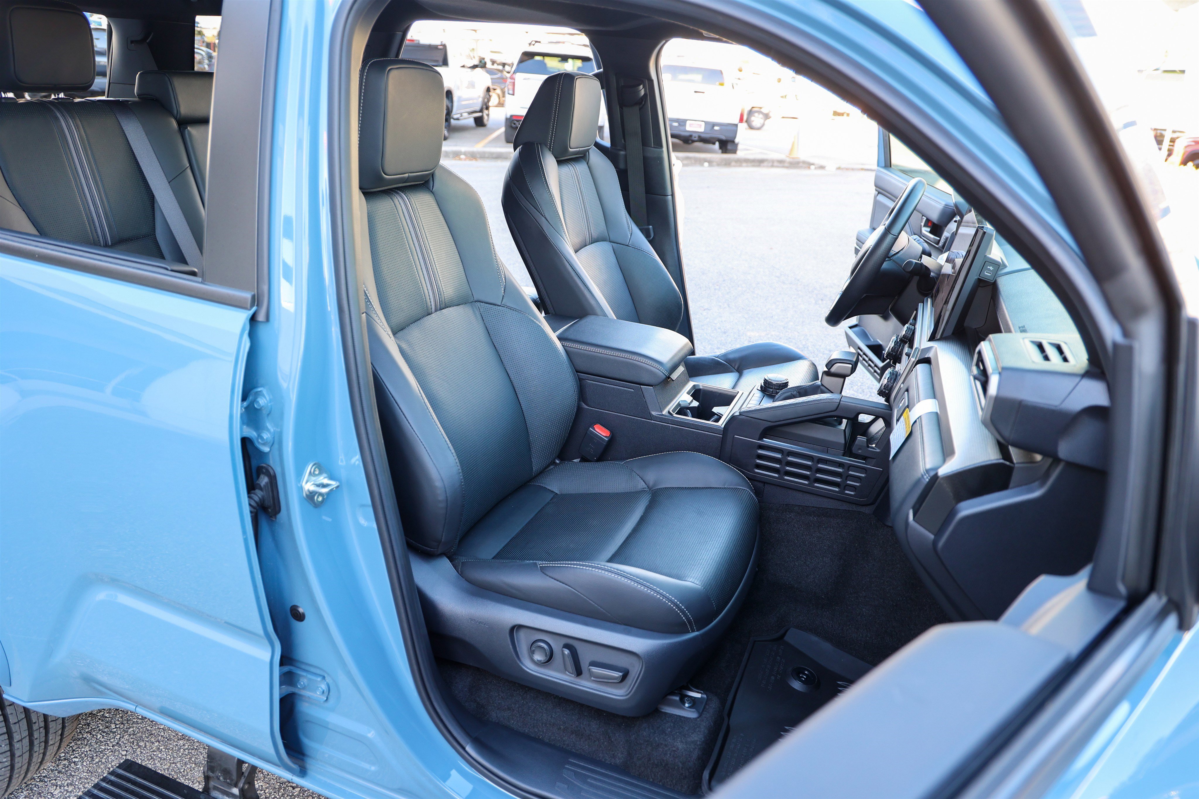 Certified 2025 Toyota 4Runner Limited image 36