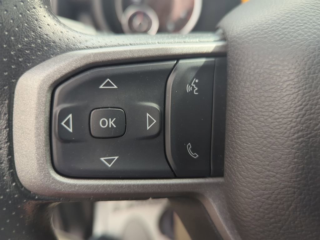 Used 2024 RAM 2500 Tradesman w/ Chrome Appearance Group image 28