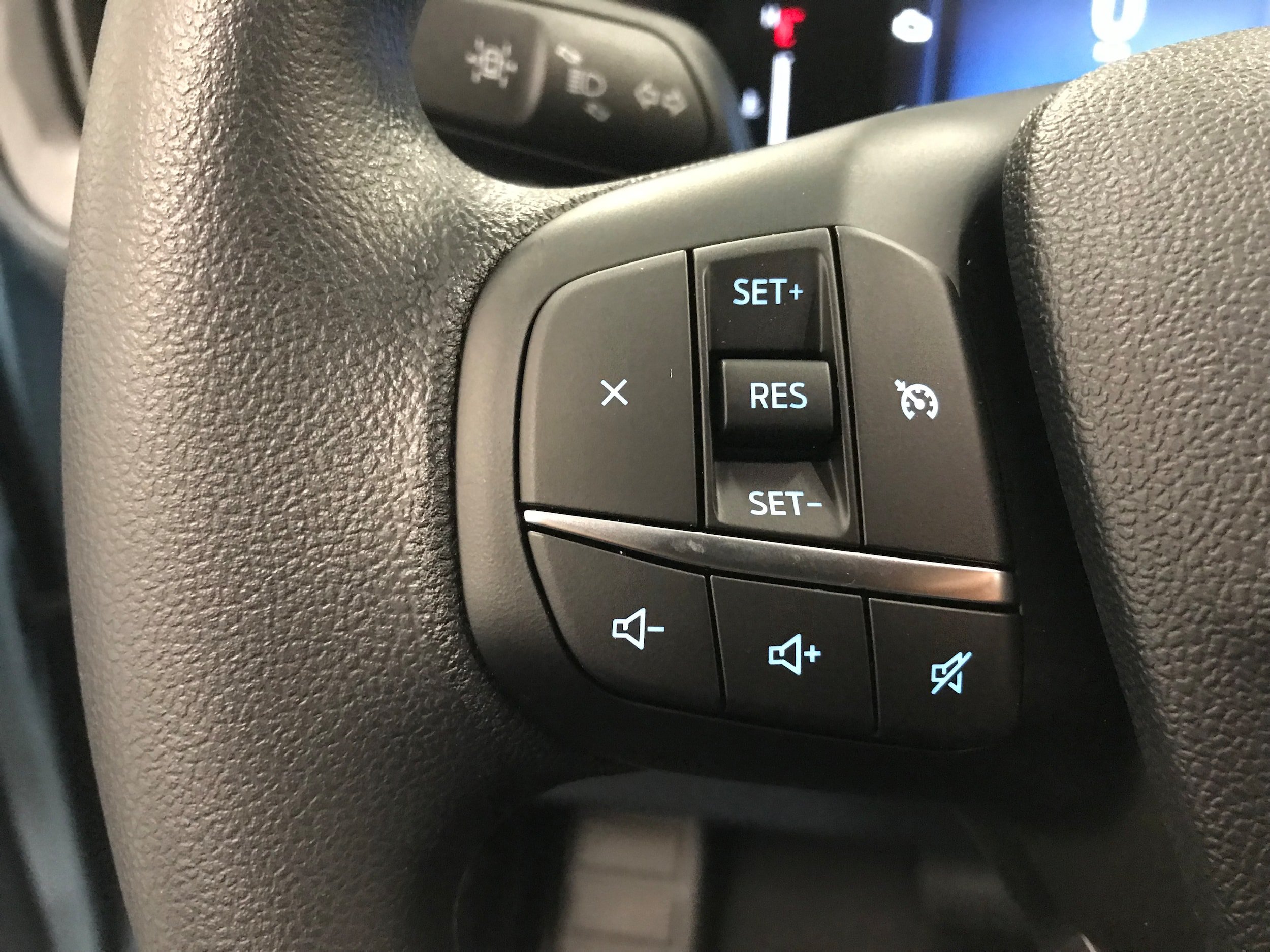 New 2026 Ford Maverick XL FWD image 18