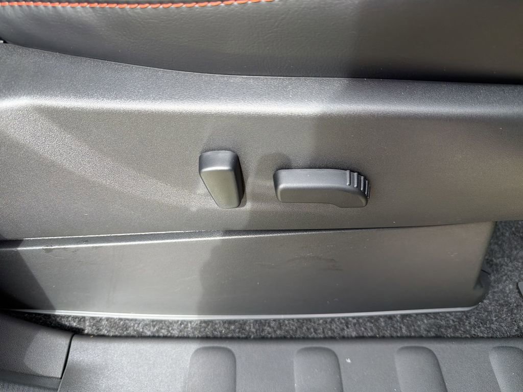 New 2026 Nissan Frontier PRO-4X w/ Pro Premium Package AWD/4WD image 19