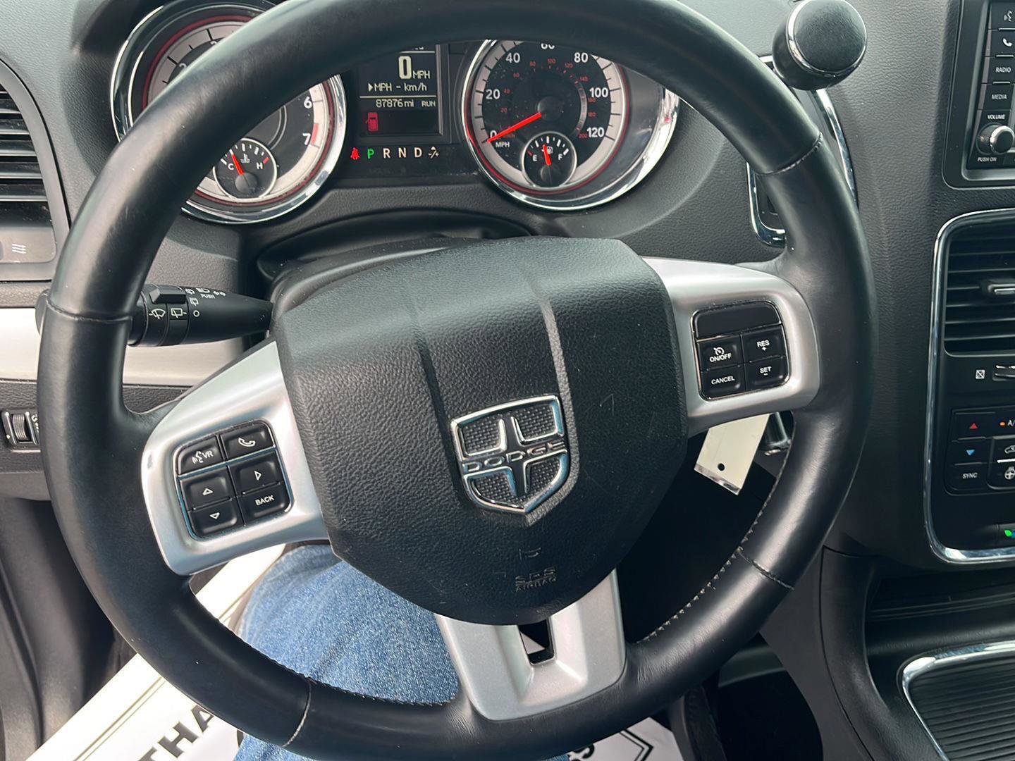 Used 2018 Dodge Grand Caravan GT FWD image 11