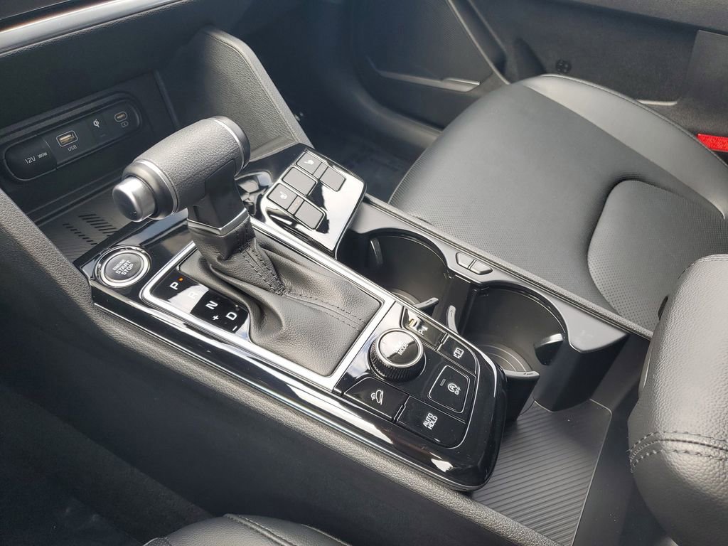 Used 2023 Kia Sportage EX image 19
