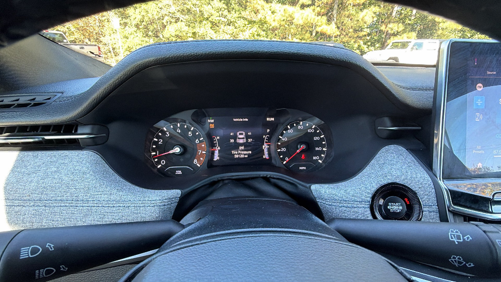 Used 2024 Jeep Compass Latitude AWD/4WD image 28