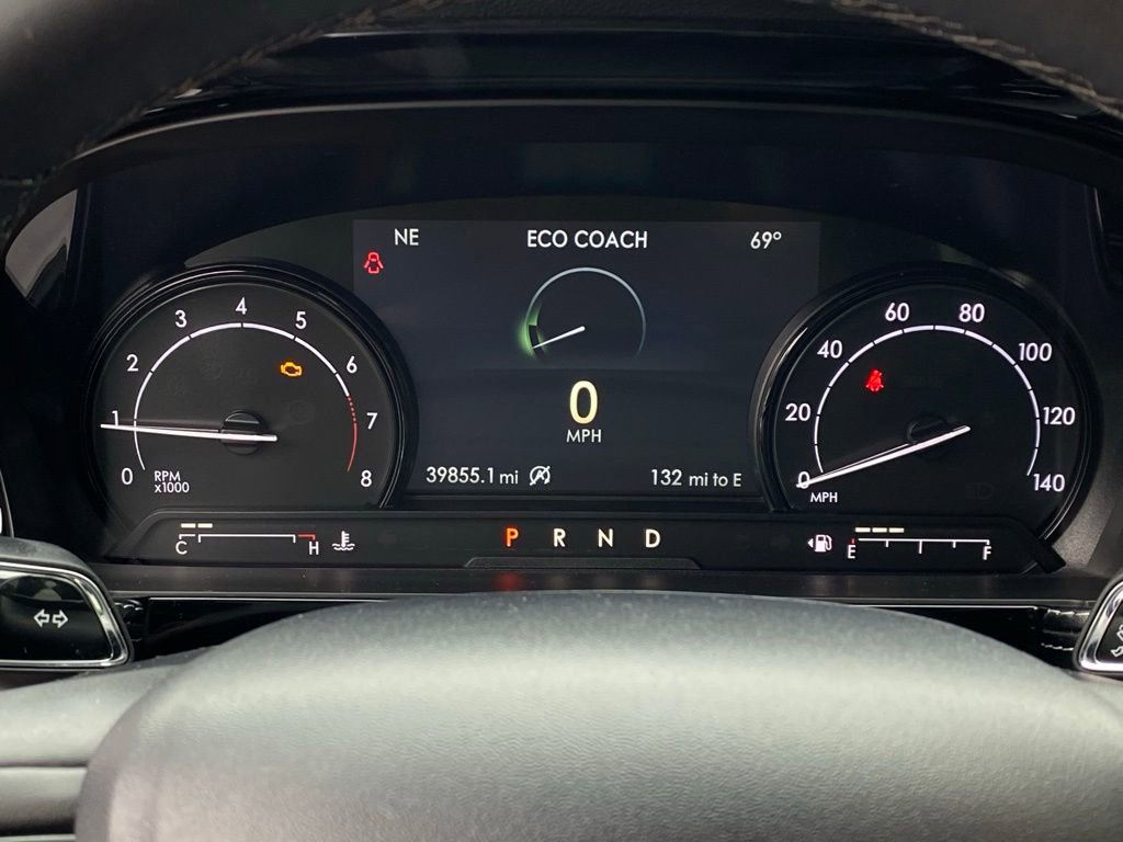 Used 2022 Lincoln Corsair AWD w/ Equipment Group 101A image 15