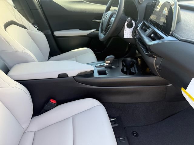 New 2026 Lexus UX 300h FWD image 28