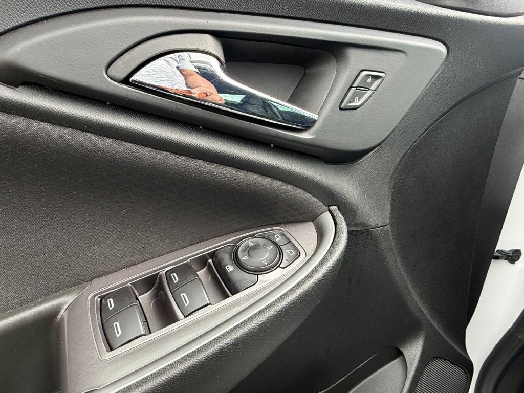 Used 2022 Chevrolet Malibu RS FWD image 22