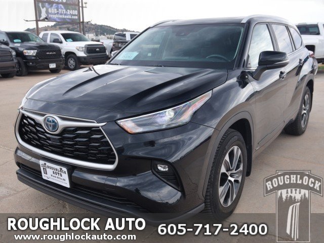 Used 2023 Toyota Highlander XLE