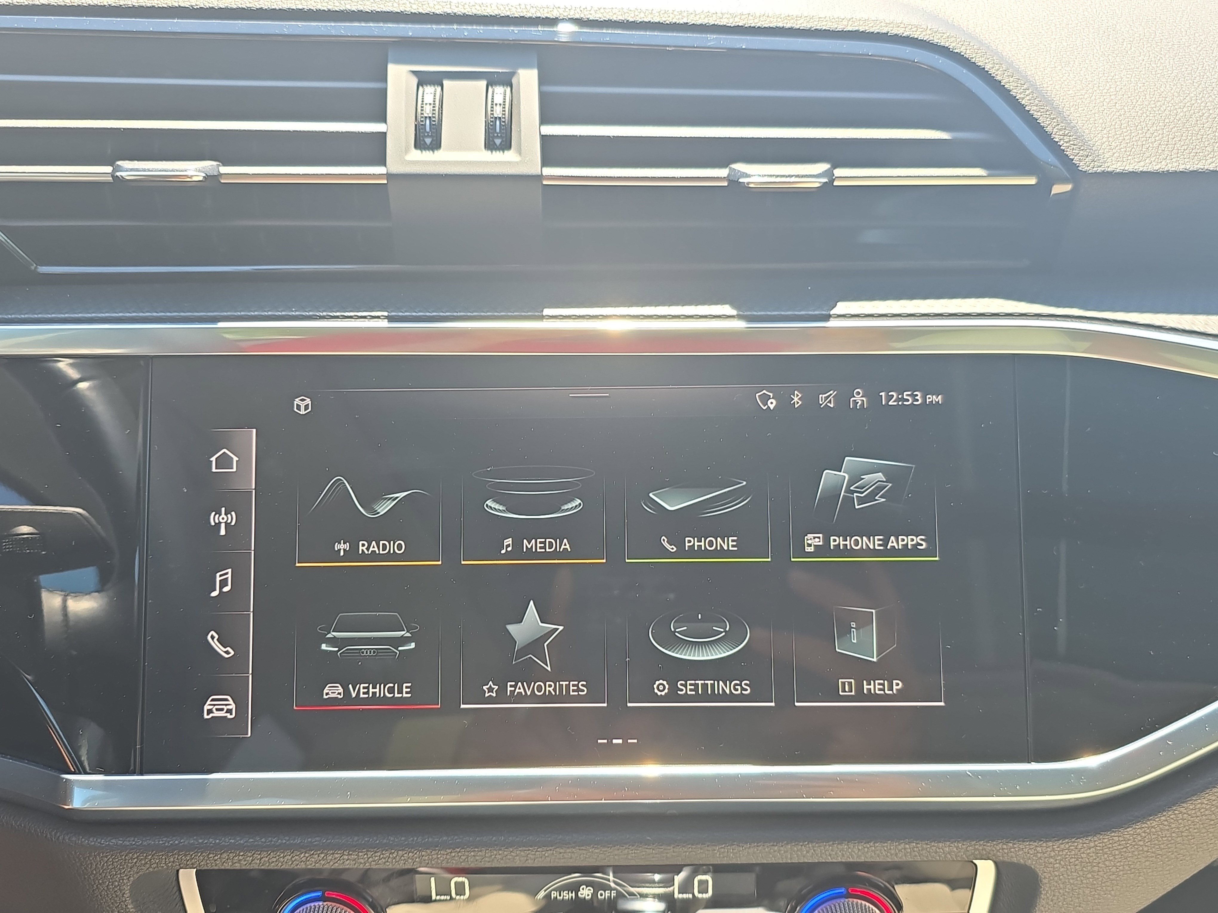 Used 2023 Audi Q3 2.0T Premium Plus w/ Premium Plus Package image 20