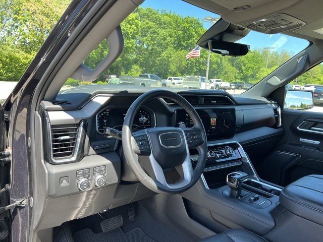 Used 2024 GMC Sierra 1500 Denali w/ Denali Reserve Package AWD/4WD image 10