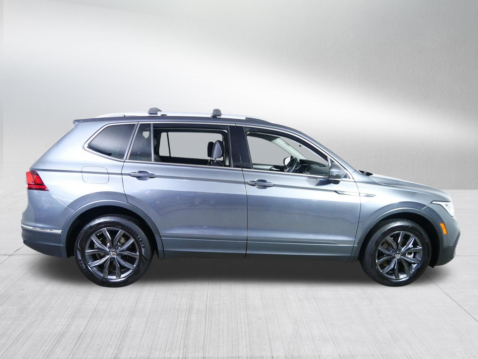 Used 2022 Volkswagen Tiguan SE AWD/4WD image 8