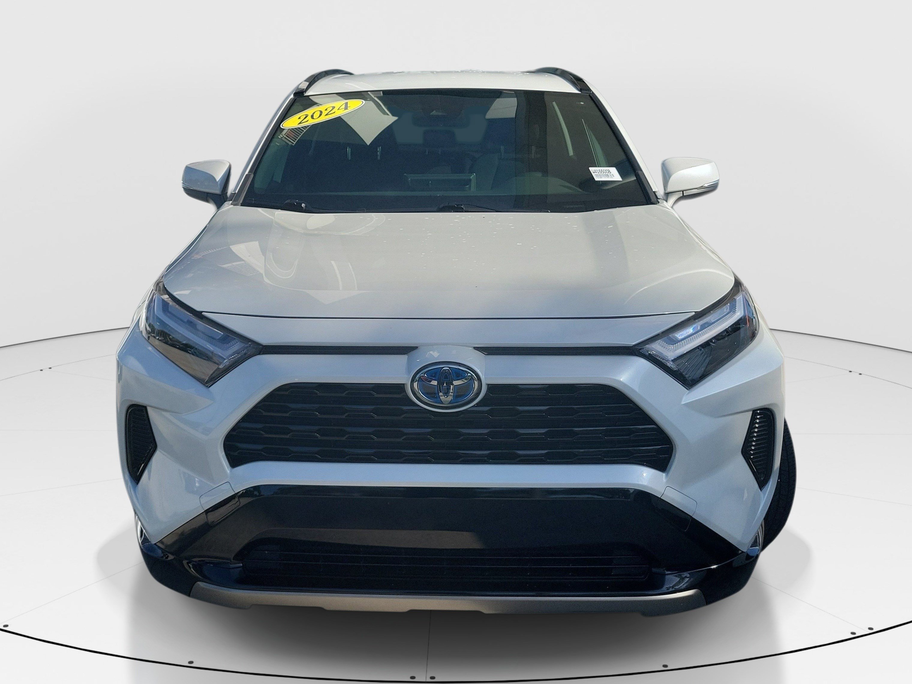 Certified 2024 Toyota RAV4 SE AWD/4WD image 2