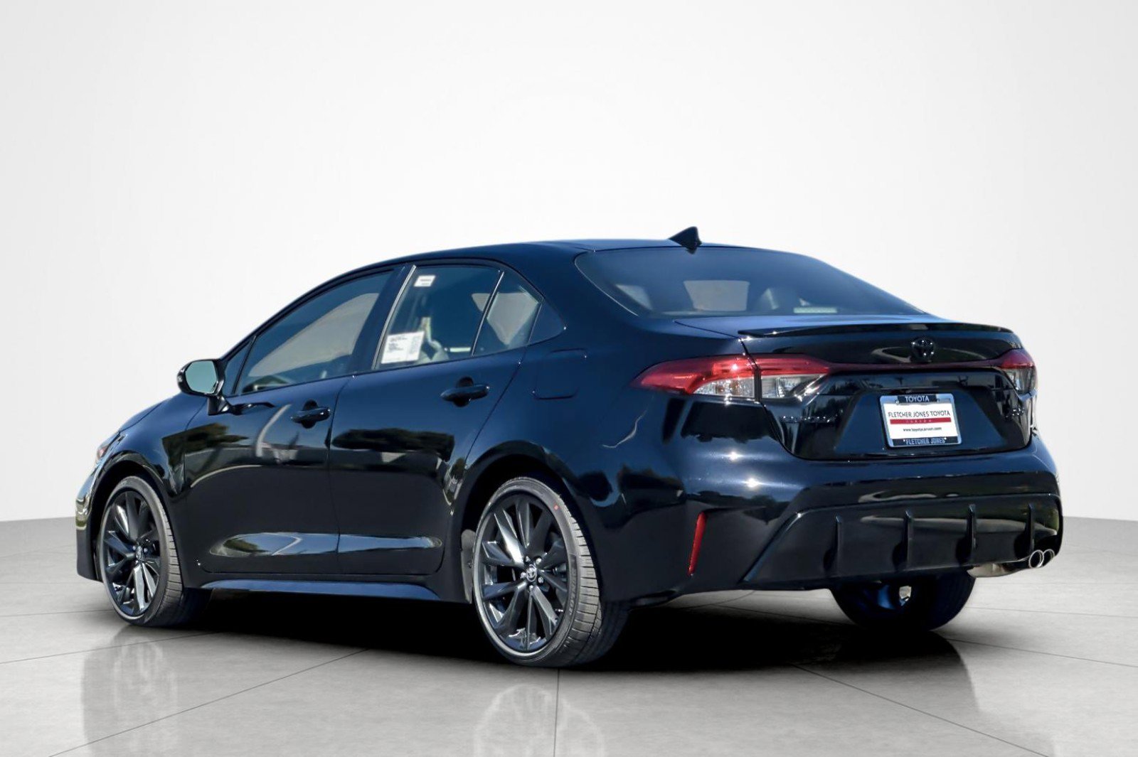 New 2026 Toyota Corolla XSE image 3