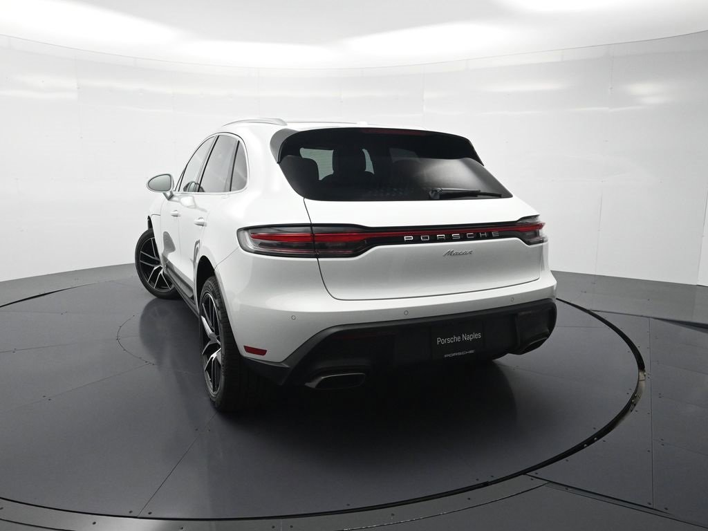 New 2026 Porsche Macan image 24
