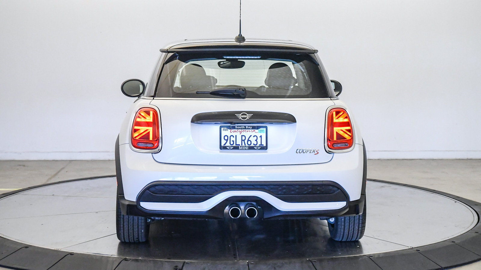 Certified 2024 MINI Cooper S FWD image 3