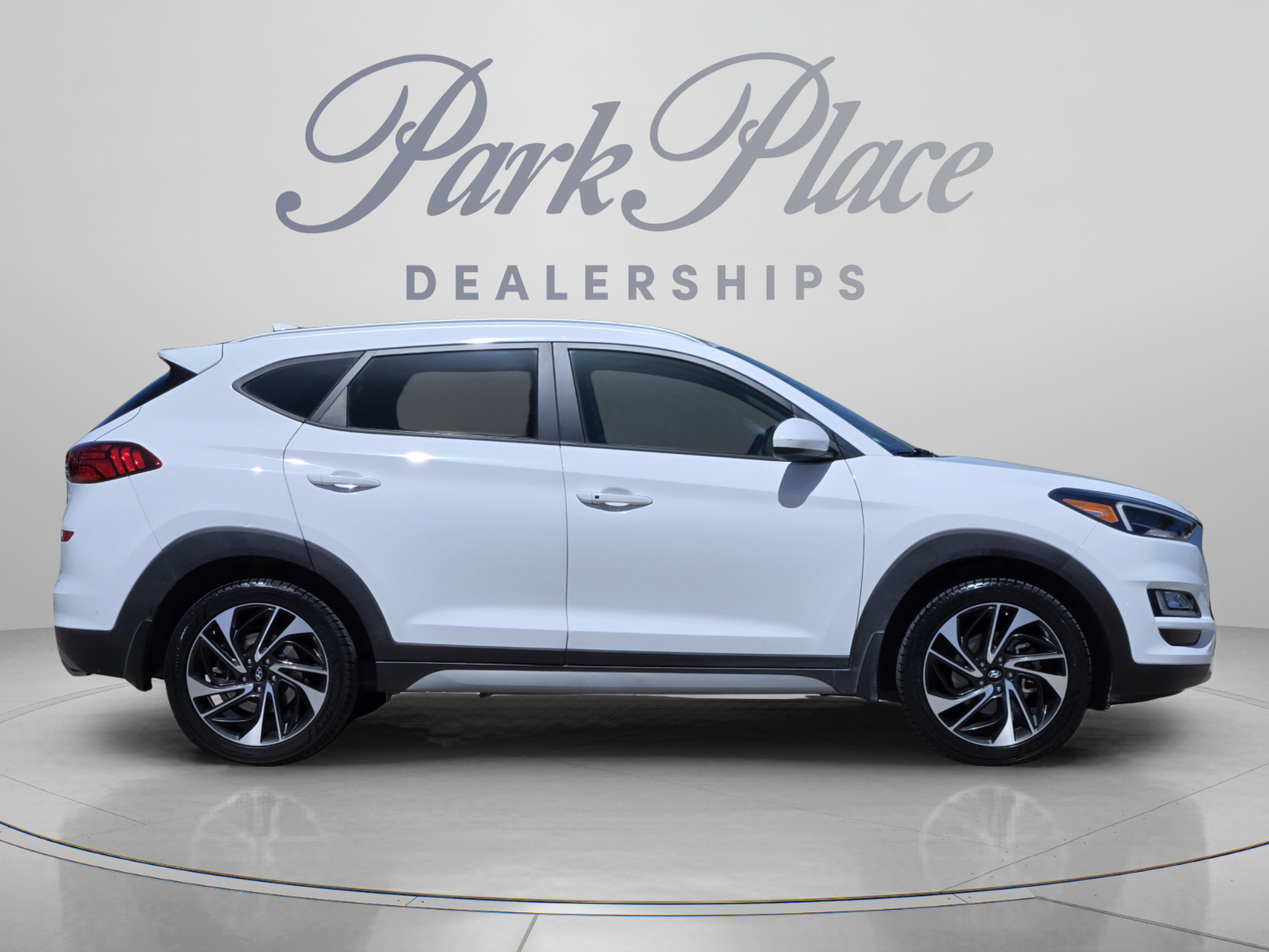 Used 2019 Hyundai Tucson Sport w/ Cargo Package FWD image 6