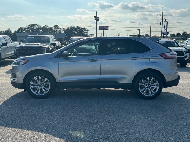 Used 2024 Ford Edge Titanium AWD/4WD image 7
