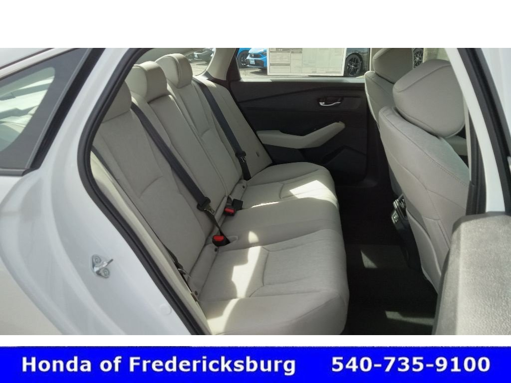Certified 2025 Honda Accord LX image 30