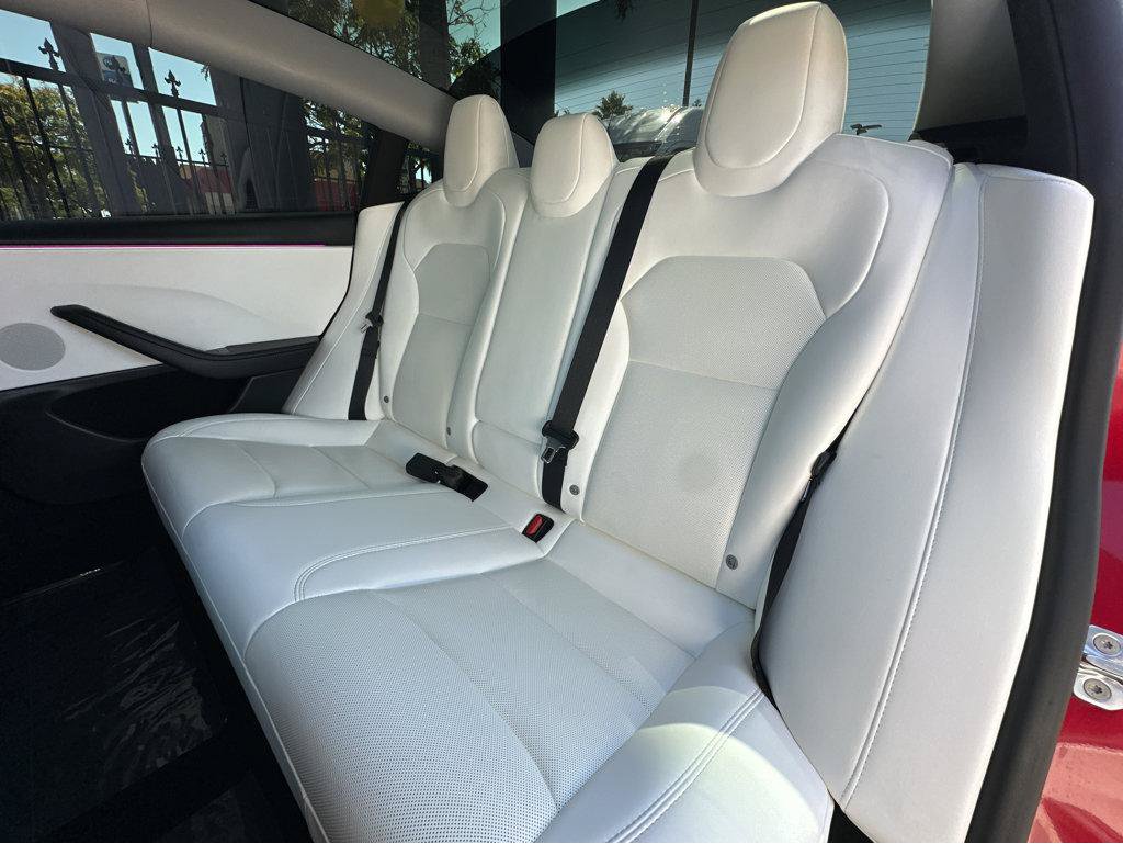 Used 2025 Tesla Model 3 RWD image 9
