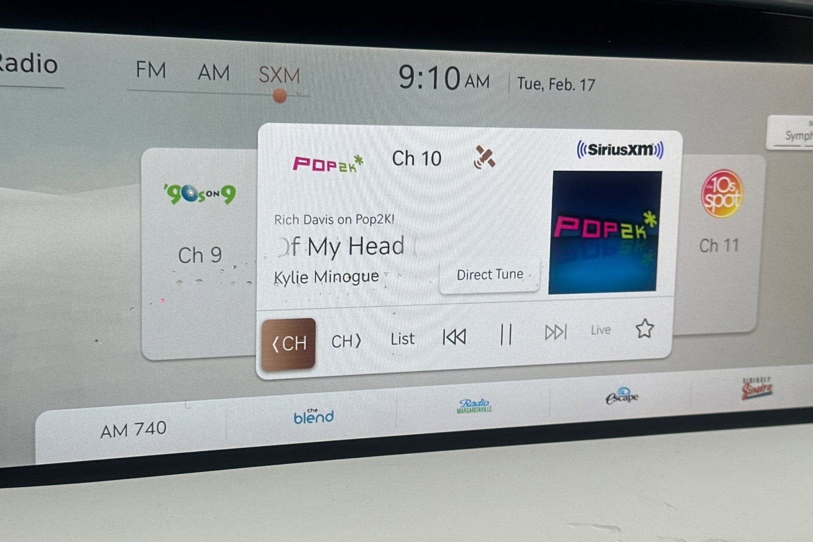 Used 2023 Genesis G90 3.5T image 18