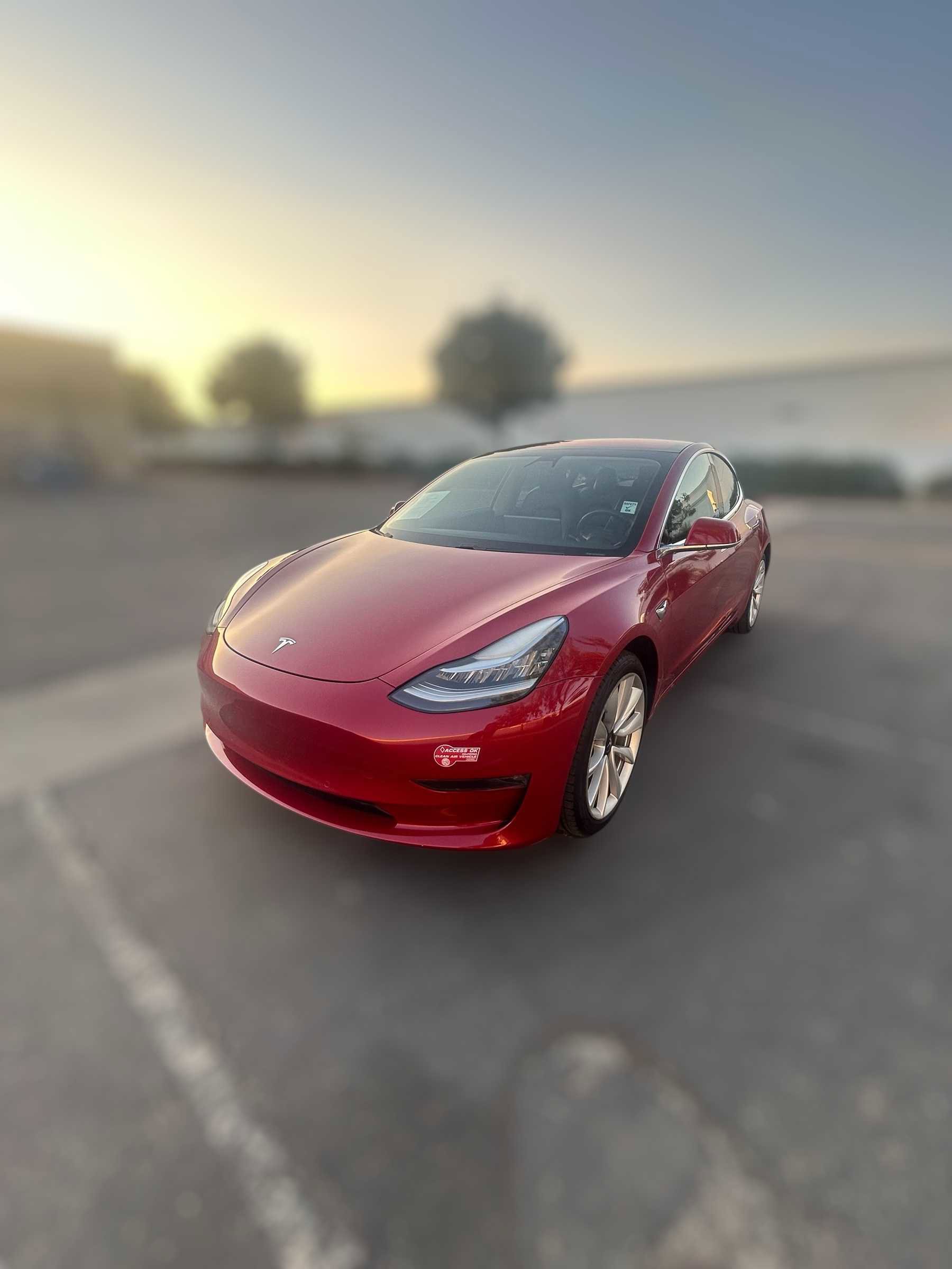 Used 2018 Tesla Model 3 Long Range image 5