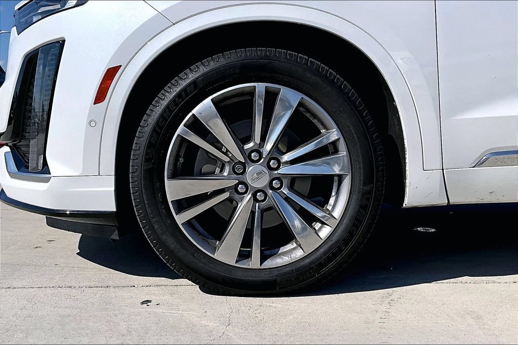Used 2020 Cadillac XT6 Premium Luxury FWD image 10
