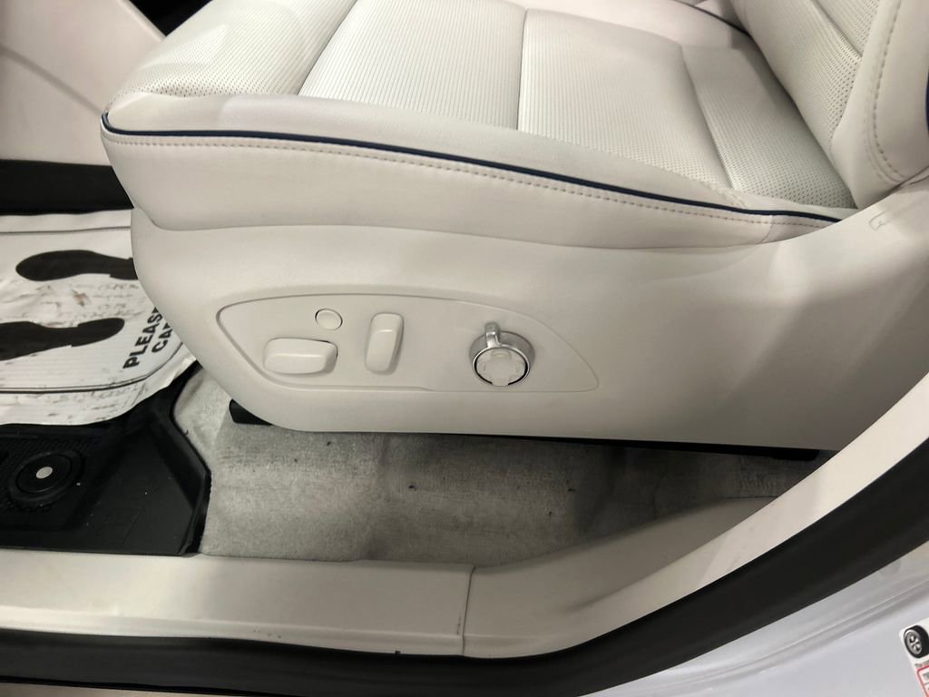 New 2026 Buick Enclave Avenir w/ Super Cruise Package image 11