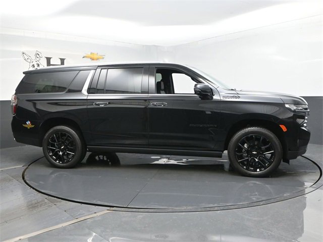New 2024 Chevrolet Suburban High Country w/ Advanced Technology Package