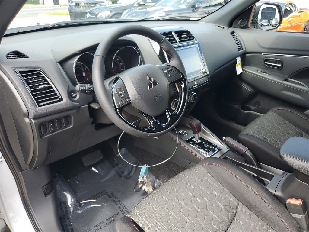 New 2025 Mitsubishi Outlander Sport AWD image 21