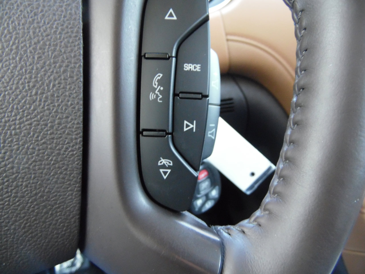 Used 2017 Buick Enclave Leather image 29