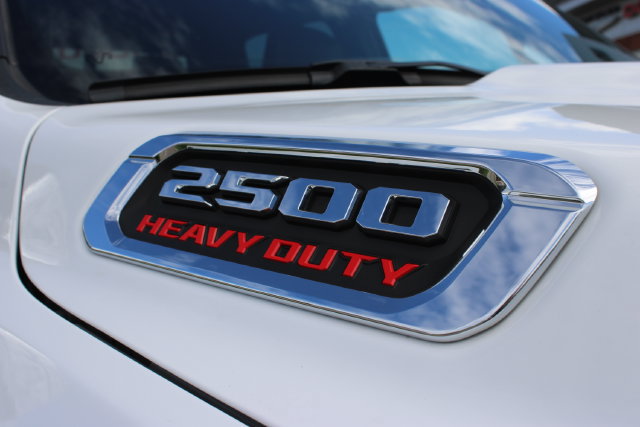 Used 2025 RAM 2500 Limited AWD/4WD image 5
