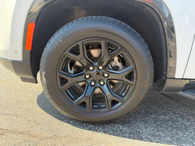 Used 2024 Jeep Wagoneer Series II AWD/4WD image 22