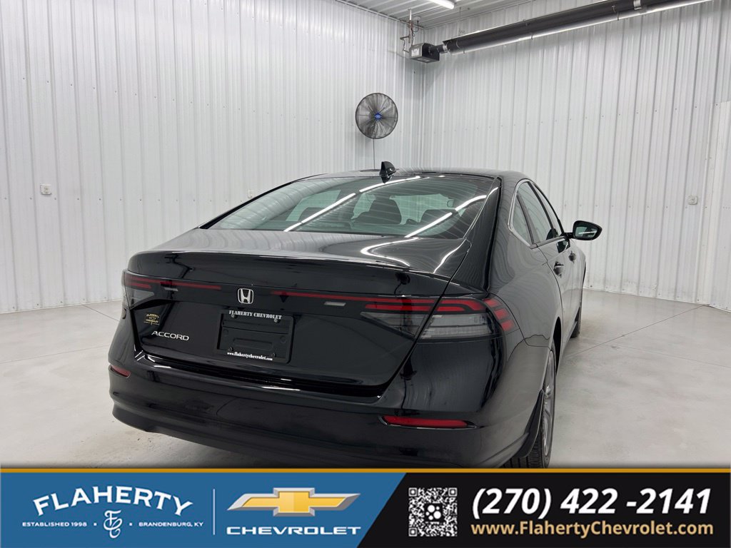 Used 2024 Honda Accord EX image 3