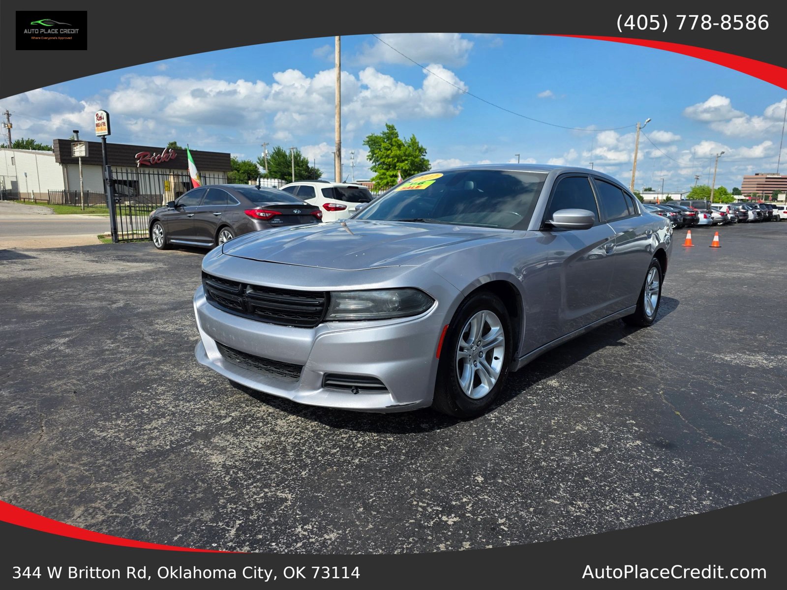Used 2017 Dodge Charger SE