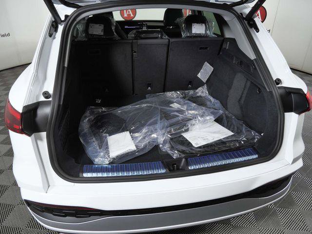 New 2025 Audi Q5 Premium image 10