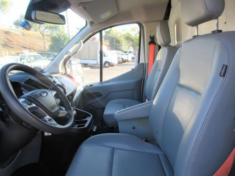 Used 2017 Ford Transit 150 130 Low Roof RWD image 15