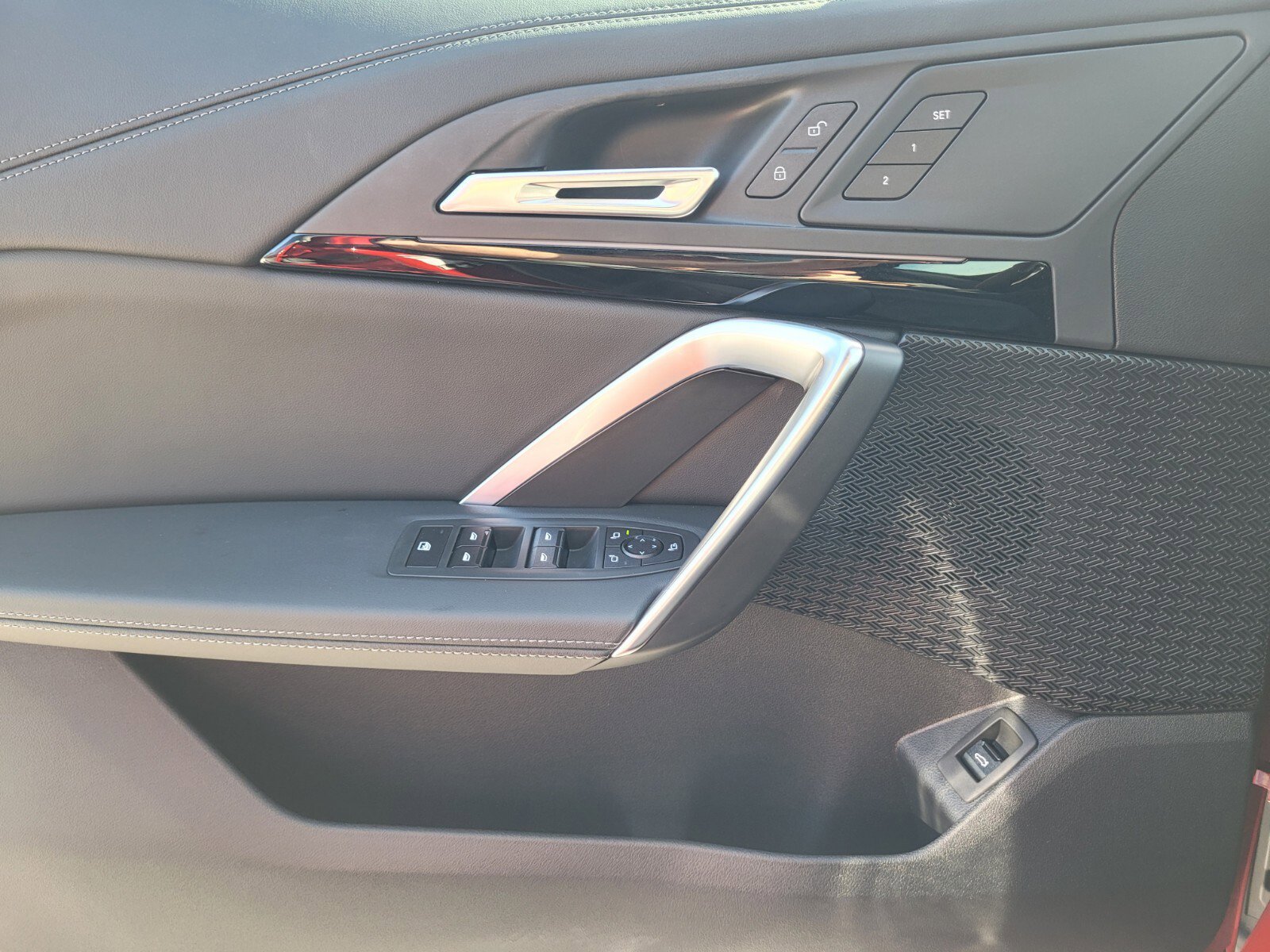 Used 2026 BMW X1 xDrive28i w/ Technology Package image 21