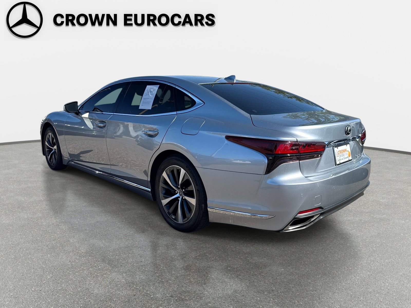 Used 2021 Lexus LS 500 w/ Accessory Package (Z2) image 5