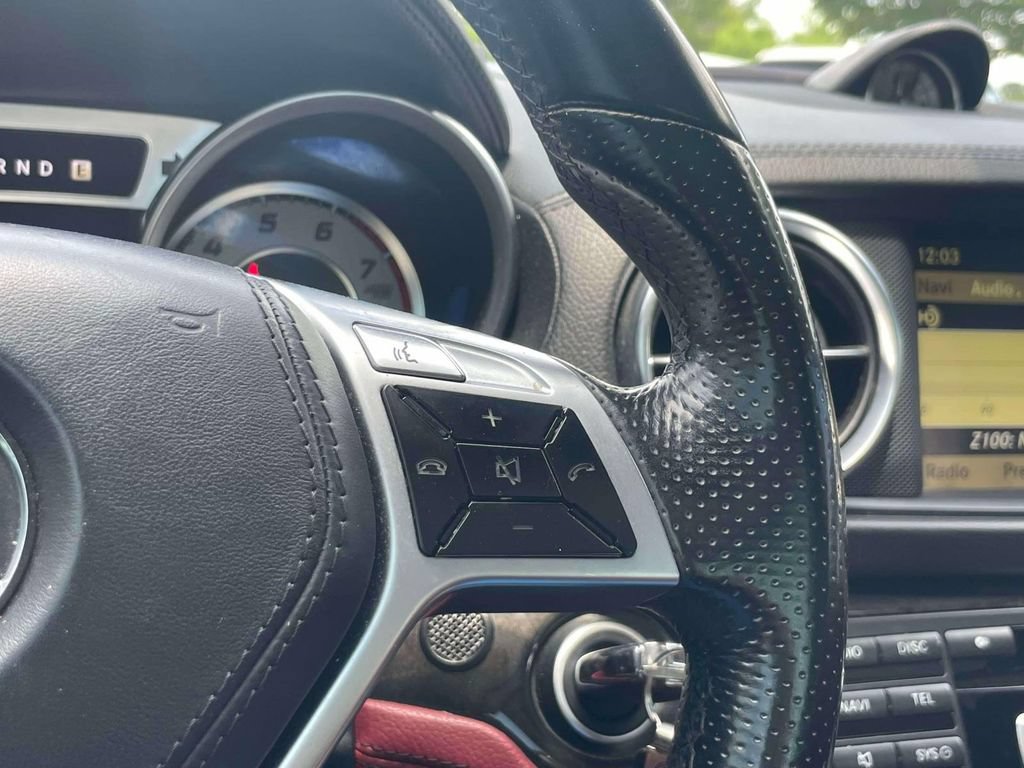 Used 2013 Mercedes-Benz SL 550 w/ Premium Pkg image 19