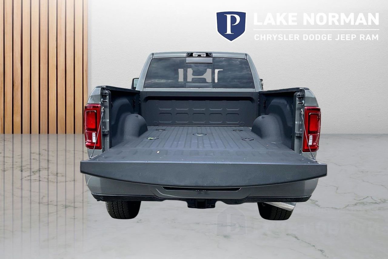 New 2026 RAM 2500 Laramie AWD/4WD image 25